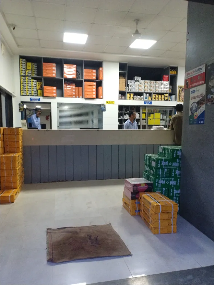 Store Image 6